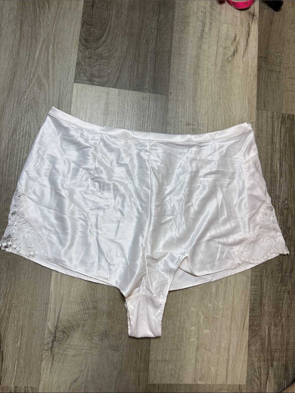 NEW Victoria’s Secret bridal white satin pajama short shorts